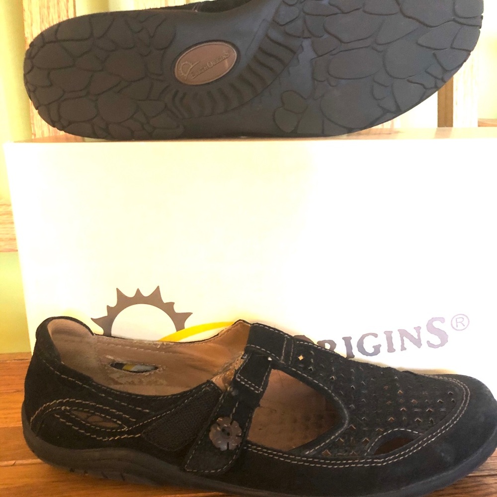 Black suede Earth origins slip on shoe cut out top